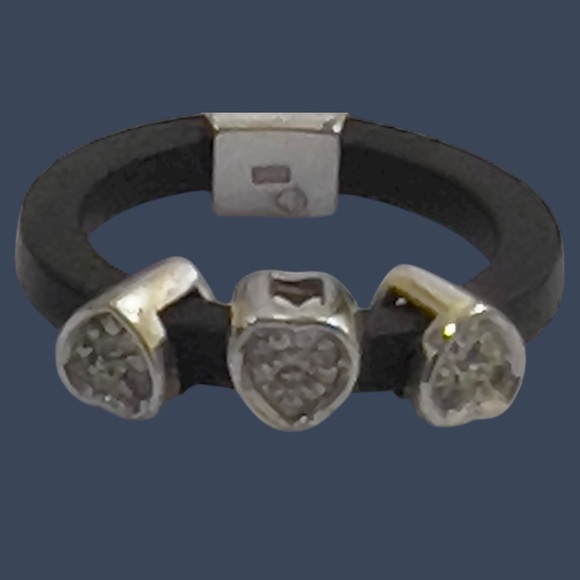 Estate Sterling Silver Sliding Heart Charm Ring Black Uncleaned & Unresearched - Picture 3 of 16